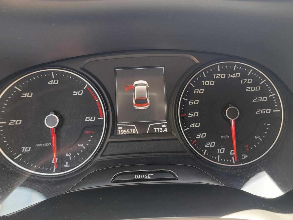 seat-leon-1-6-tdi-ecomotive-2016-diesel-1598cc