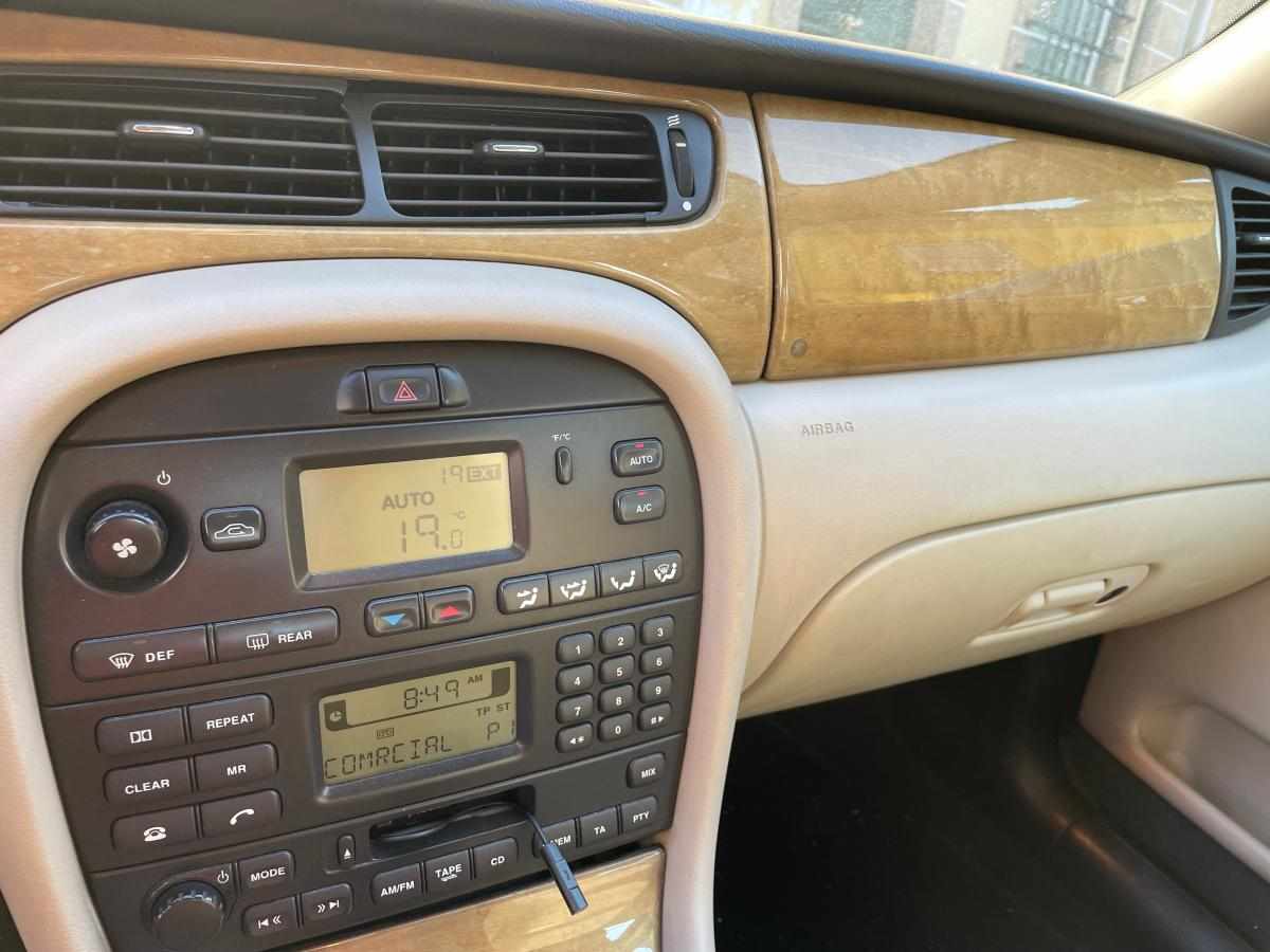 jaguar-x-type-2-5-v6-4x4-2002-gasolina-2495cc