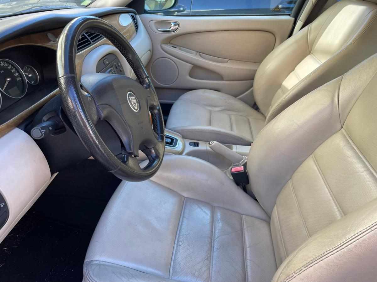jaguar-x-type-2-5-v6-4x4-2002-gasolina-2495cc