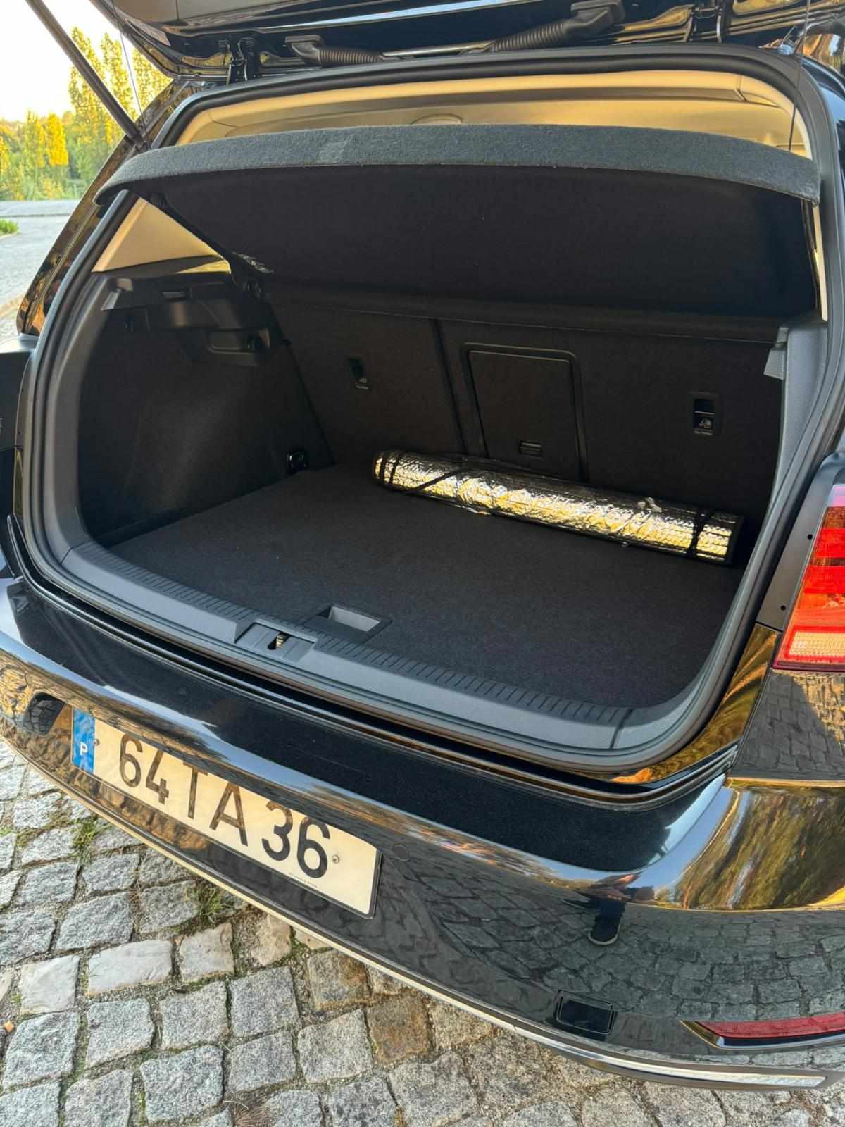 volkswagen-golf-1-6-tdi-bluemotion-2017-diesel-1598cc