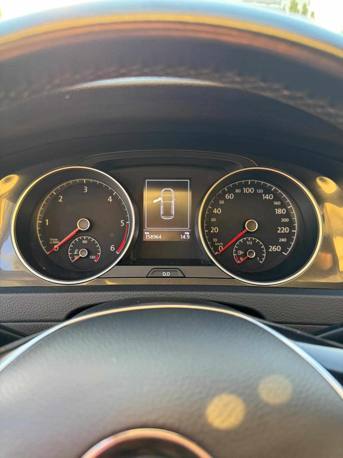 volkswagen-golf-1-6-tdi-bluemotion-2017-diesel-1598cc