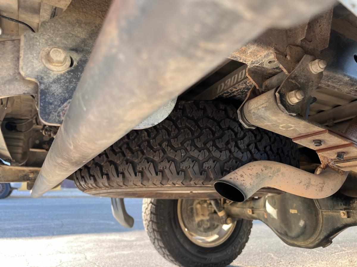 mitsubishi-l200-2-5-awd-2009-diesel-2477cc