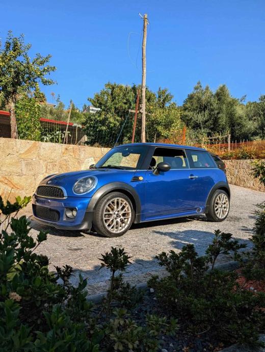 mini-hatch-d-2-0-2013-diesel-1598cc