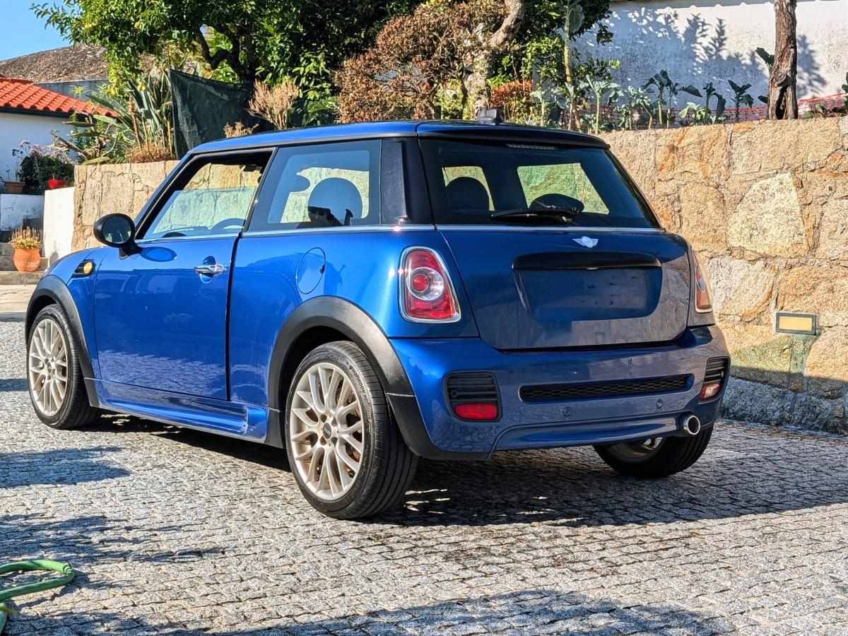 mini-hatch-d-2-0-2013-diesel-1598cc