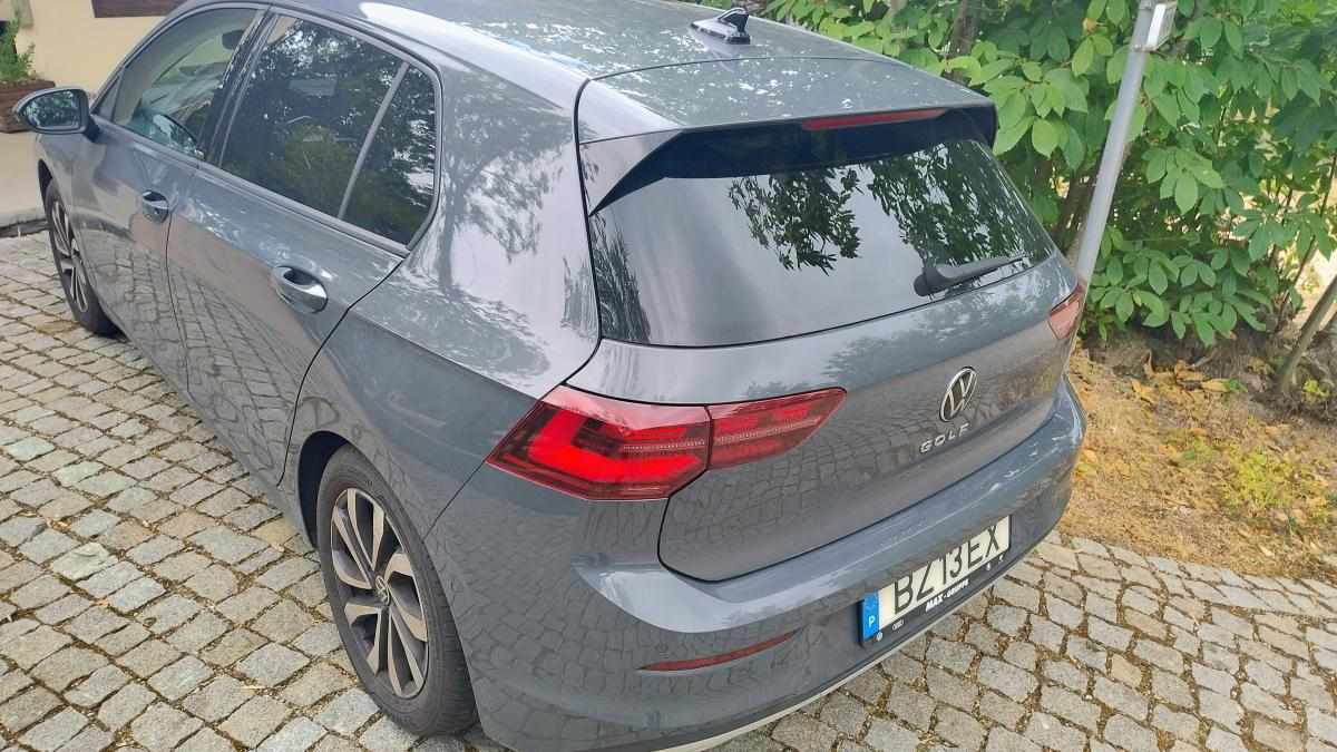 volkswagen-golf-2-0-tdi-scr-4motion-2022-diesel-1968cc