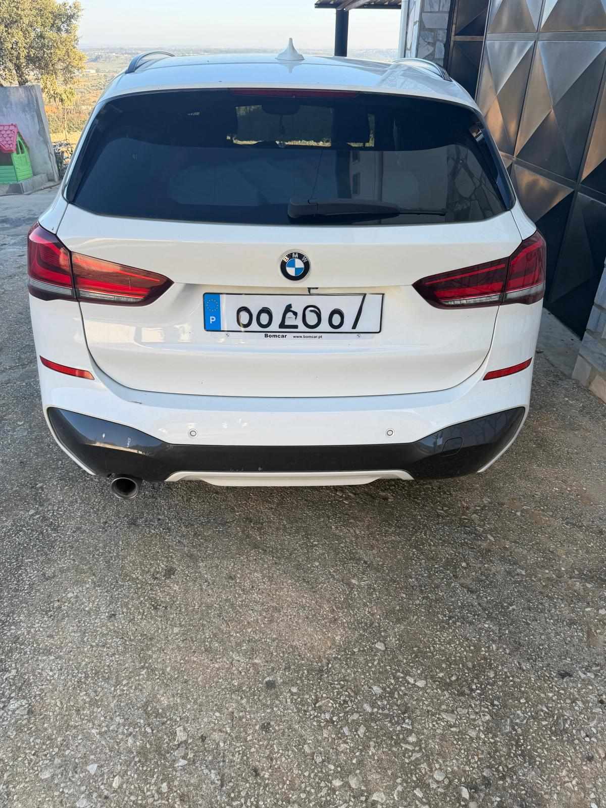 bmw-x1-sdrive16d-2019-diesel-1496cc