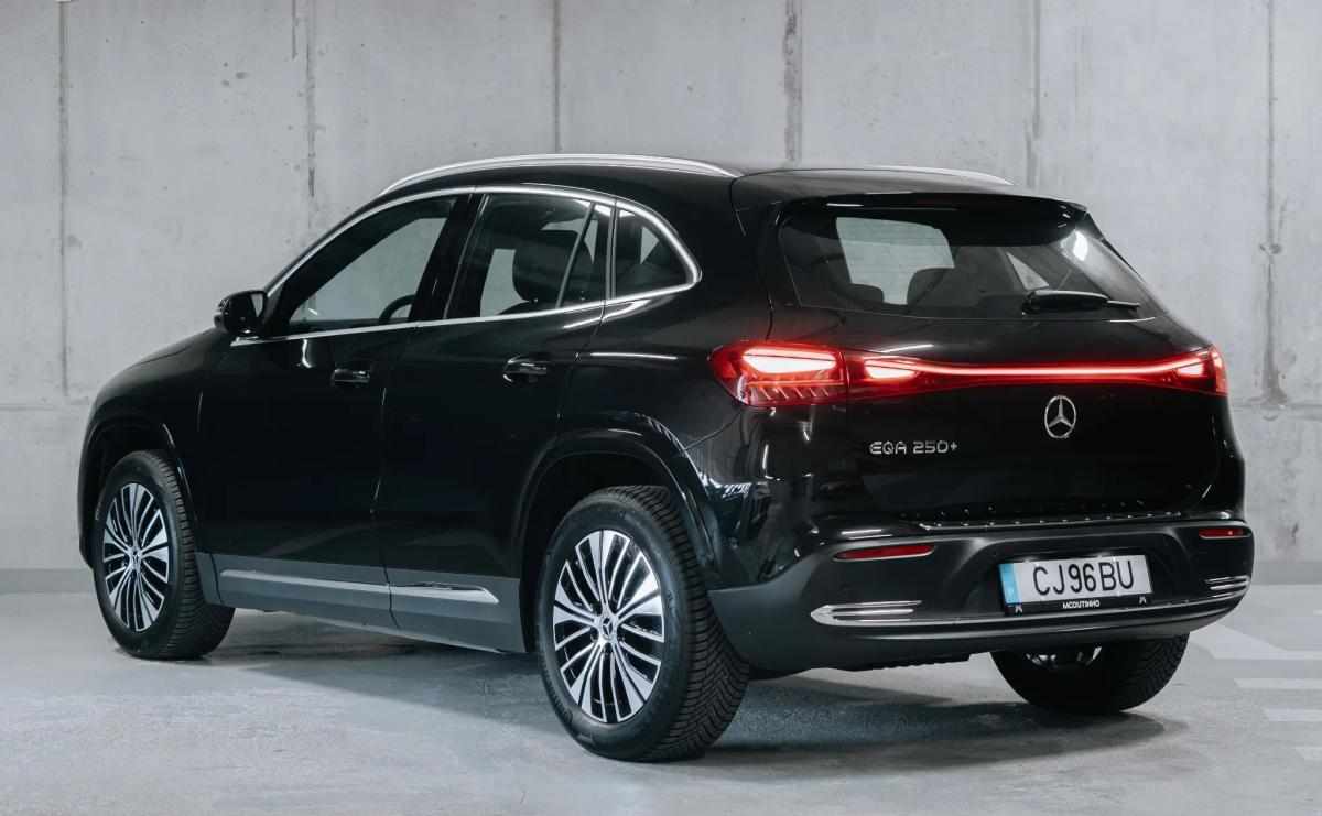 mercedes-benz-eqa-300-4matic-2024-eletrico