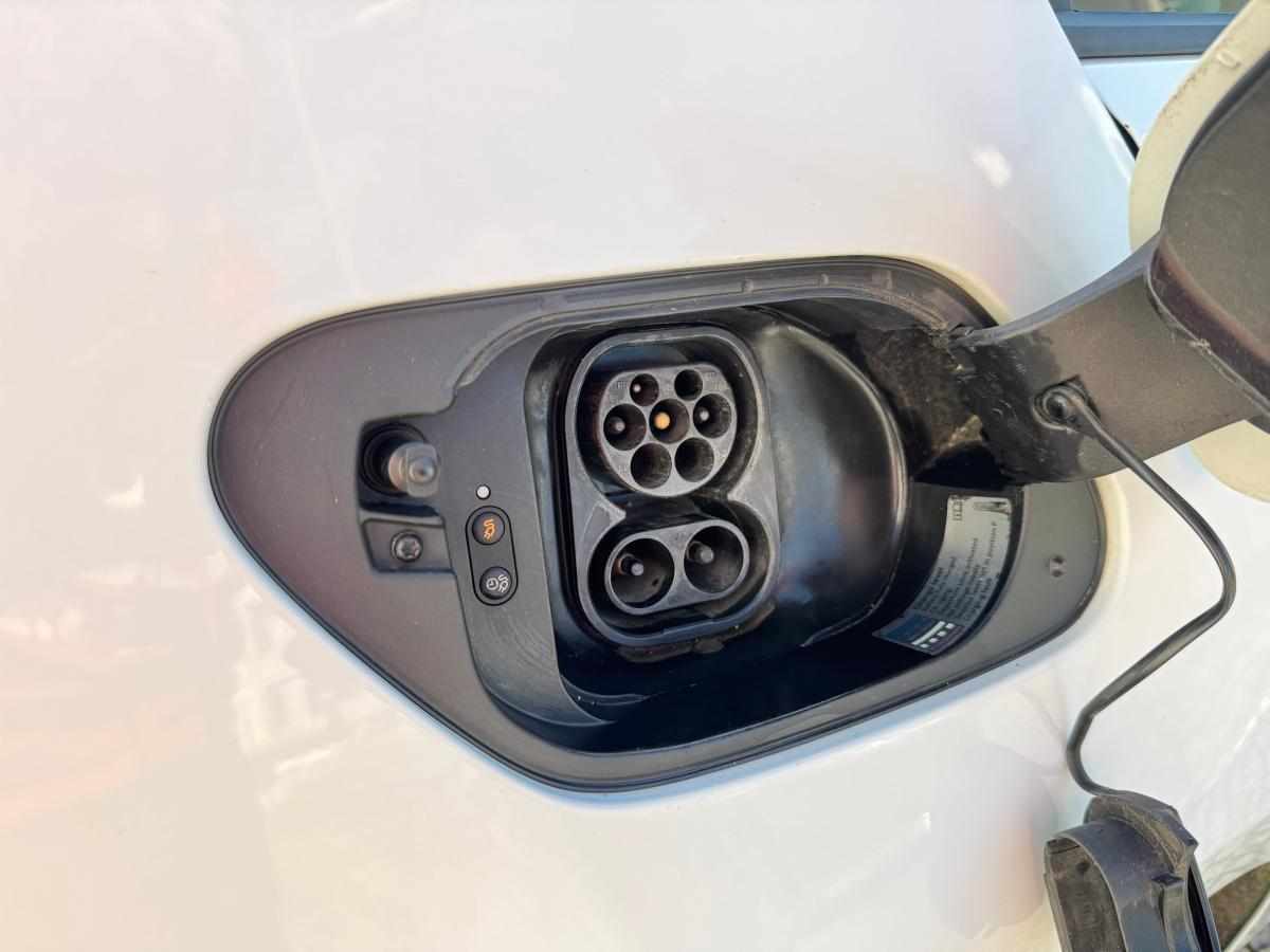 volkswagen-golf-e-golf-2014-eletrico