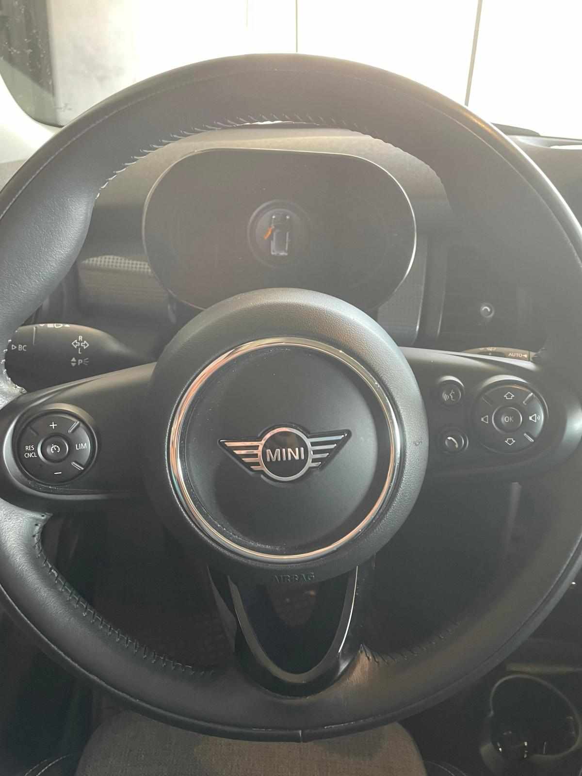 mini-hatch-1-5-2021-gasolina-1499cc