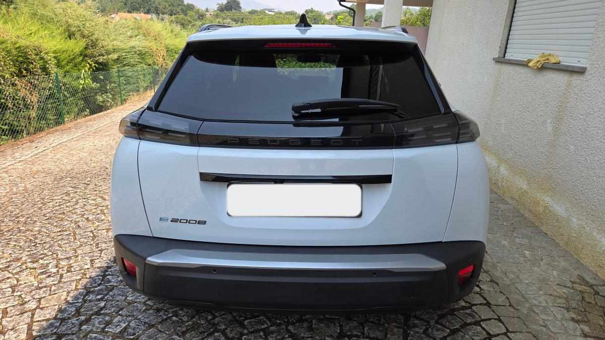 peugeot-2008-e-2008-2023-eletrico