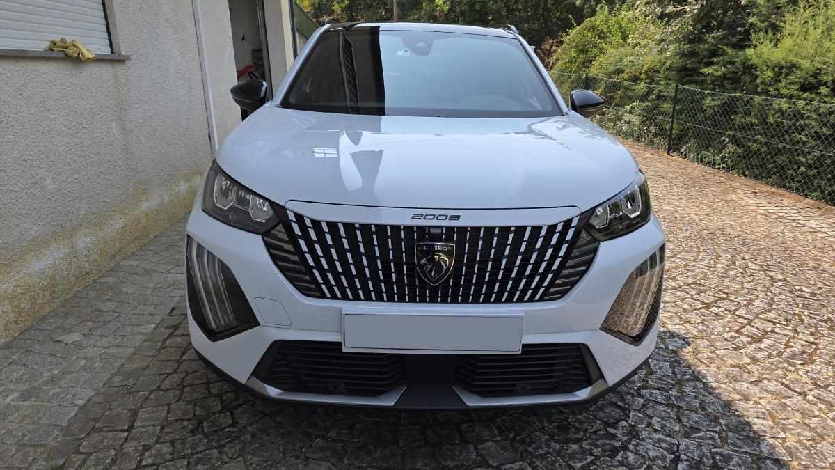 peugeot-2008-e-2008-2023-eletrico