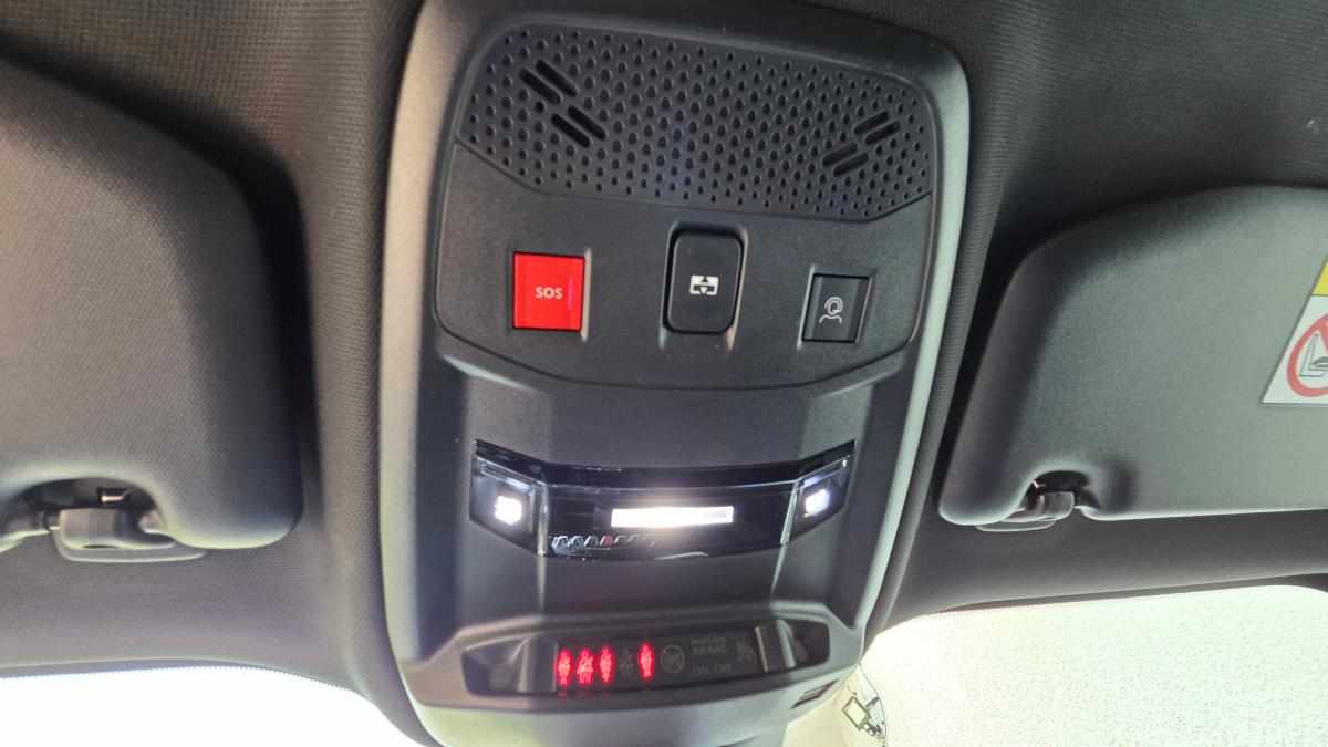 peugeot-2008-e-2008-2023-eletrico
