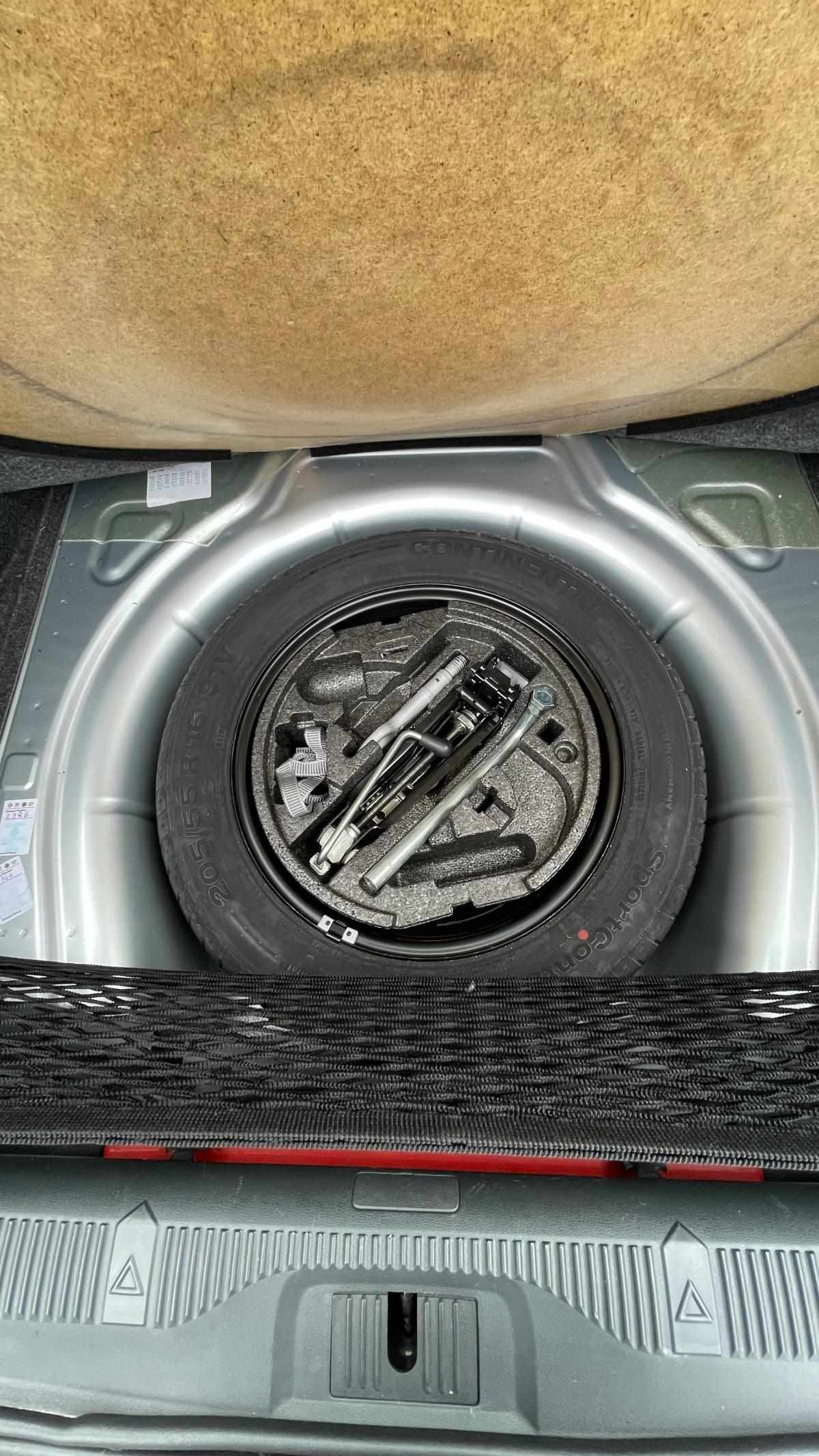 skoda-octavia-1-6-tdi-2010-diesel-1598cc