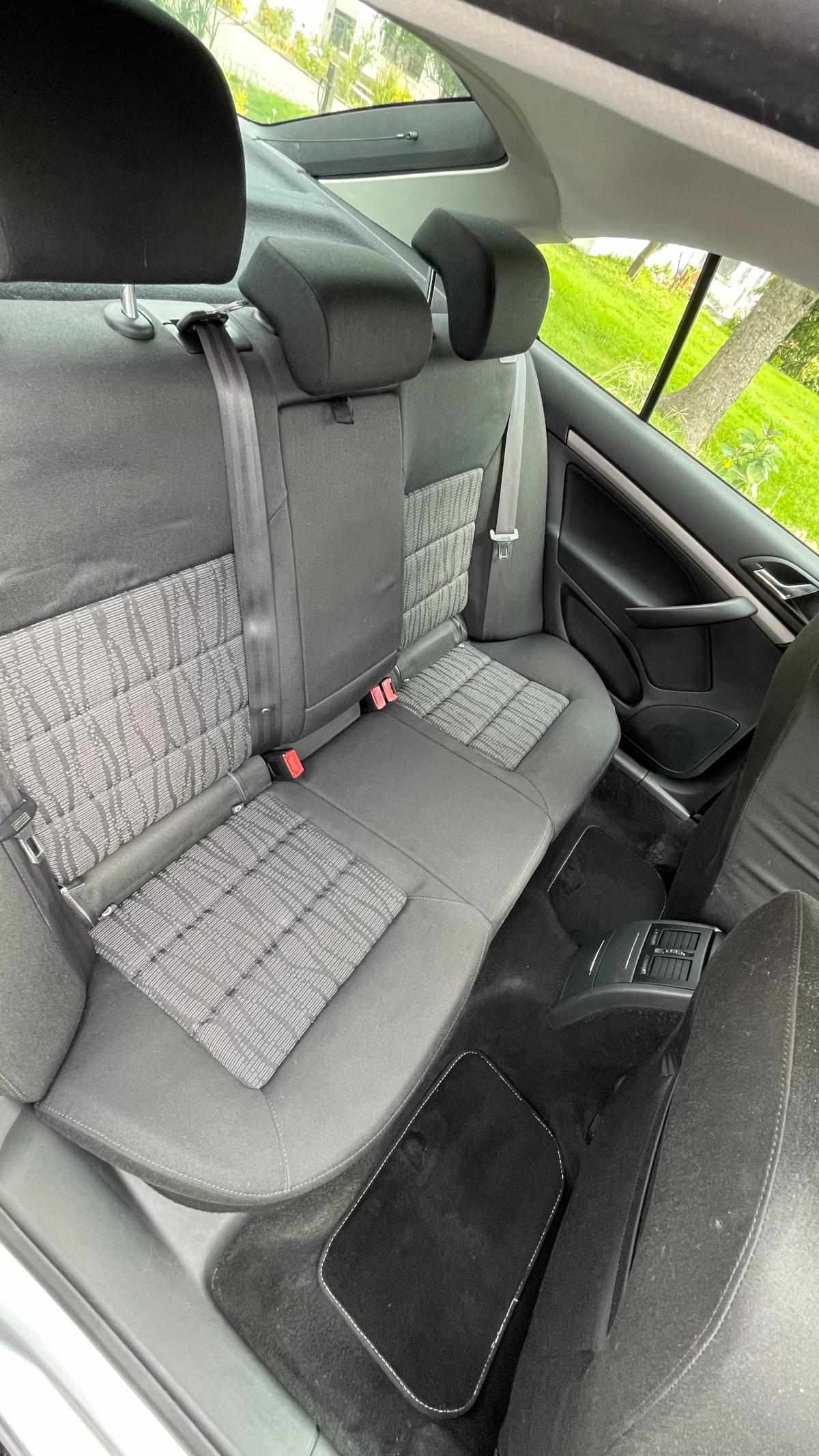 skoda-octavia-1-6-tdi-2010-diesel-1598cc