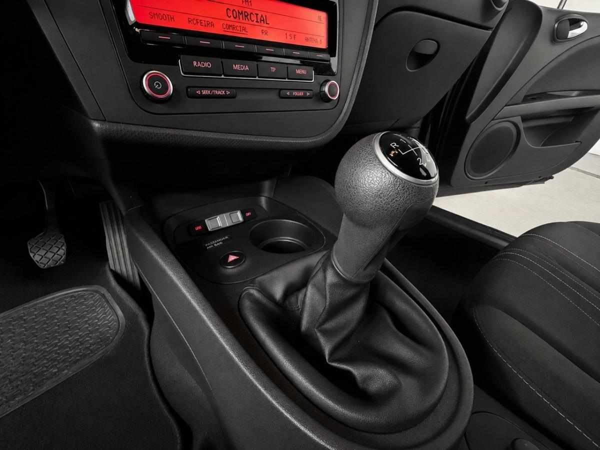 seat-leon-1-6-tdi-2011-diesel-1598cc