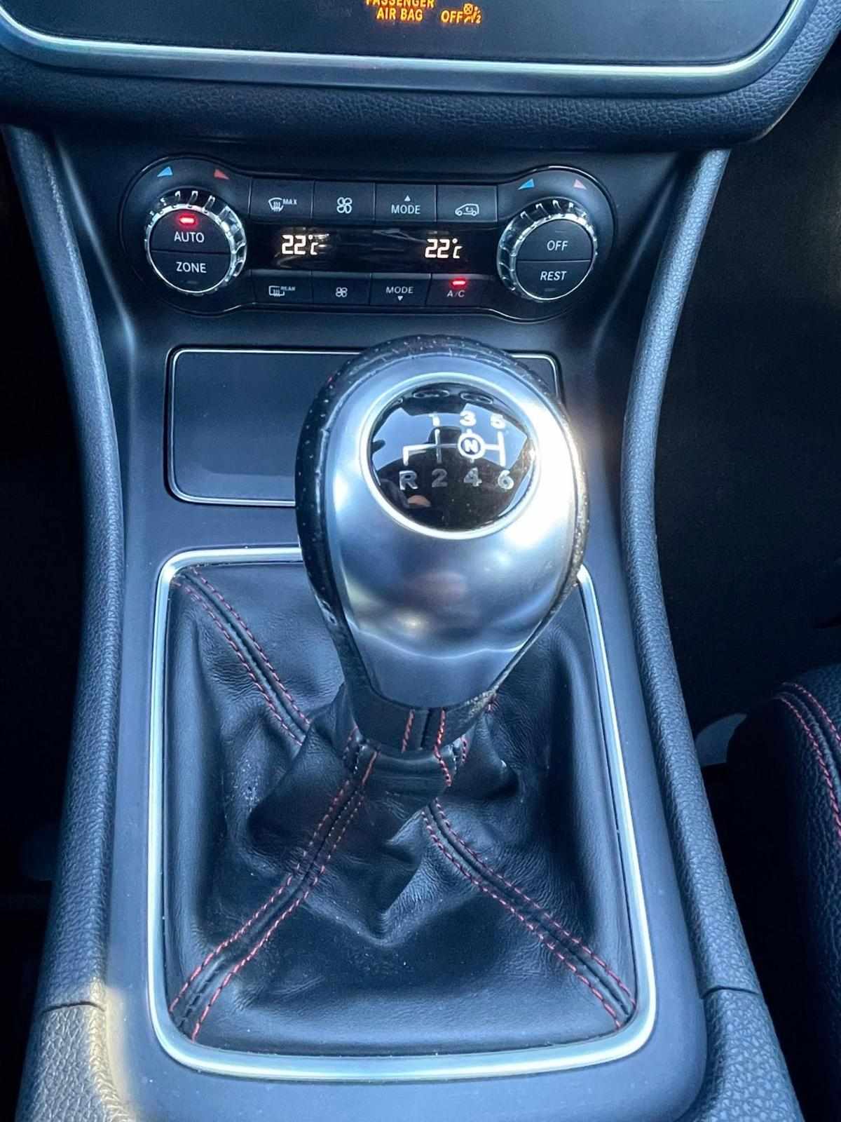 mercedes-benz-gla-180-cdi-2017-diesel-1461cc