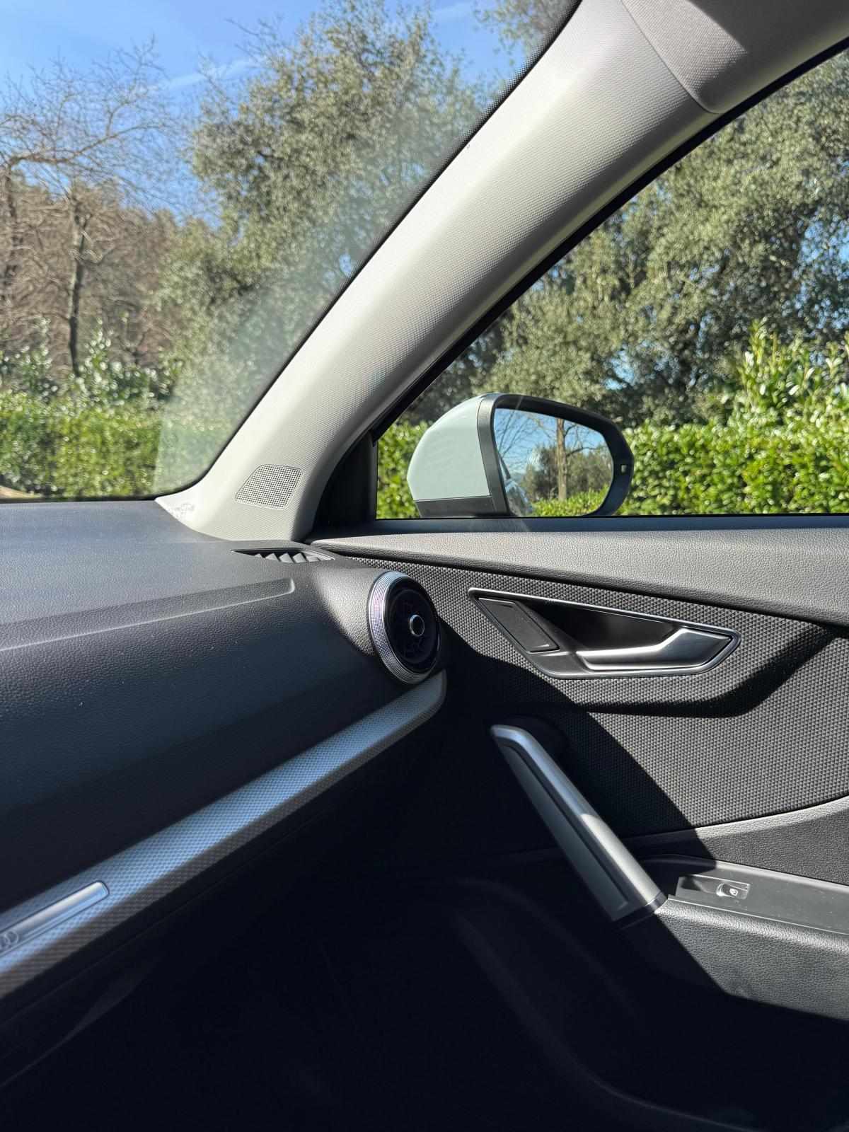 audi-q2-30-tfsi-2022-gasolina-999cc
