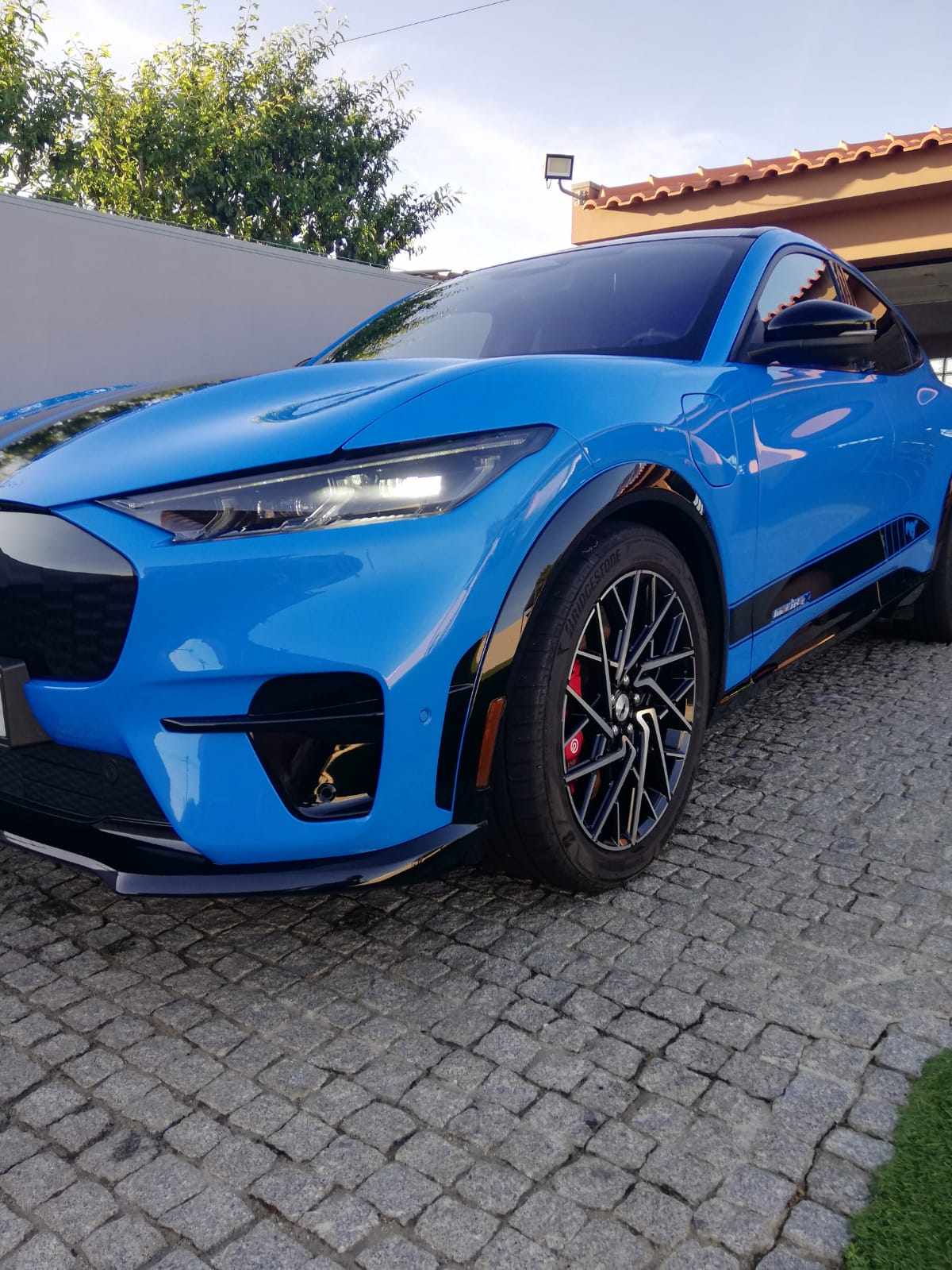 ford-mustang-mach-e-gt-2021-eletrico