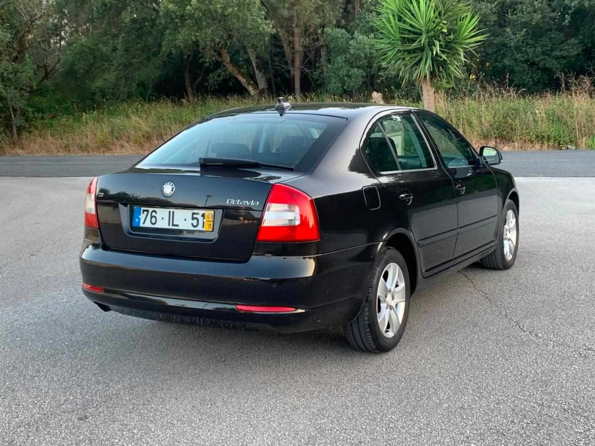 skoda-octavia-1-6-tdi-2009-diesel-1598cc
