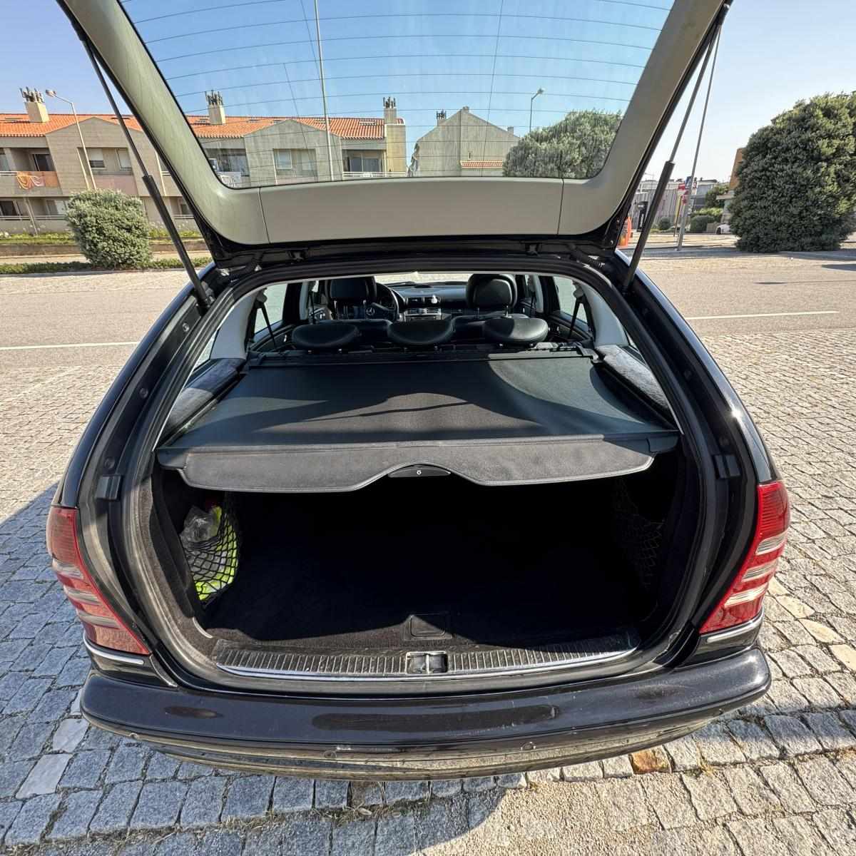 mercedes-benz-classe-c-c-220-cdi-2005-diesel-2148cc
