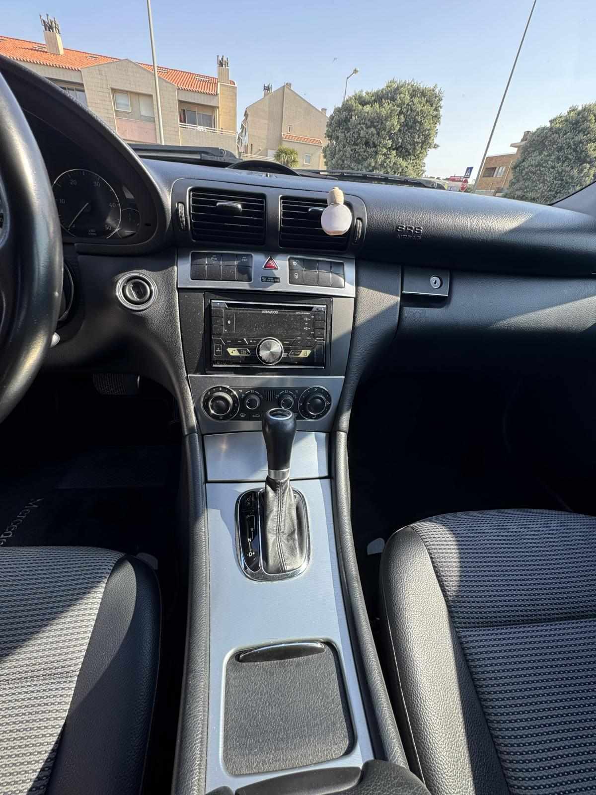 mercedes-benz-classe-c-c-220-cdi-2005-diesel-2148cc