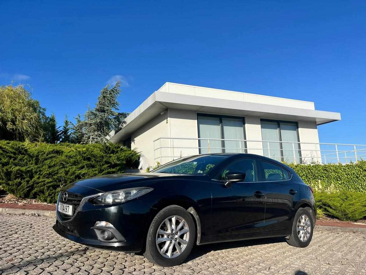 mazda-3-1-5-skyactiv-d-2017-diesel-1499cc