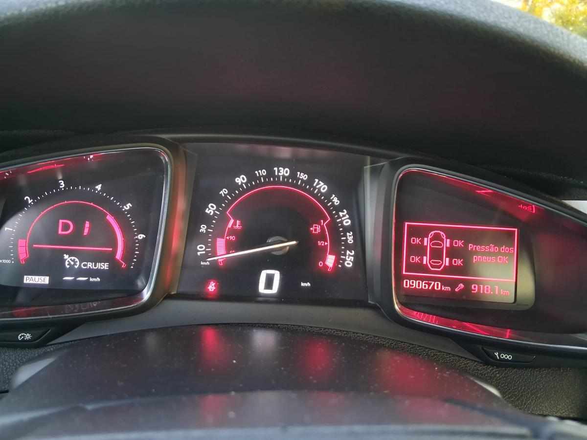 ds-ds-5-1-6-bluehdi-2016-diesel-1560cc