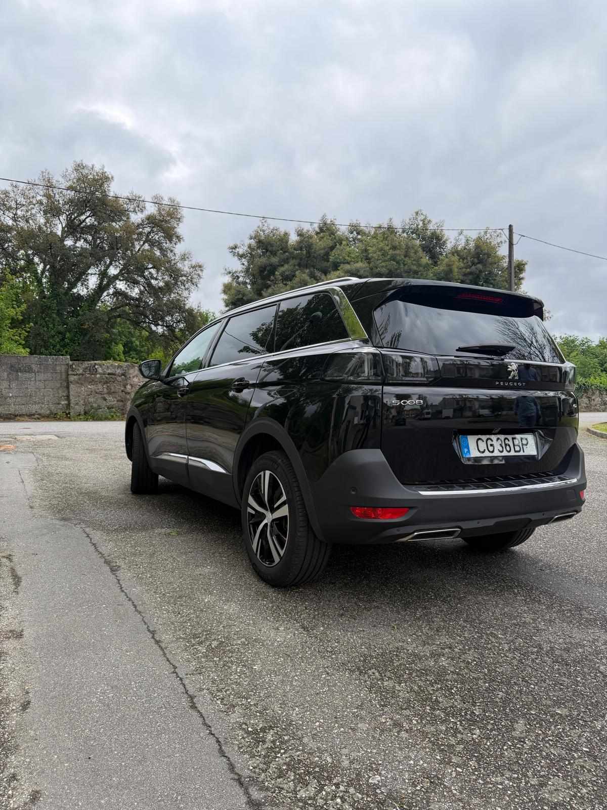 peugeot-5008-1-2-puretech-2023-gasolina-1199cc