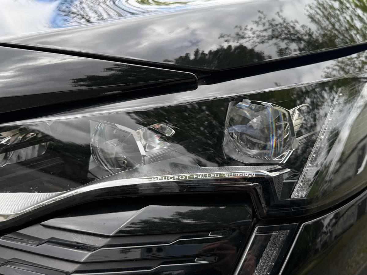 peugeot-5008-1-2-puretech-2023-gasolina-1199cc