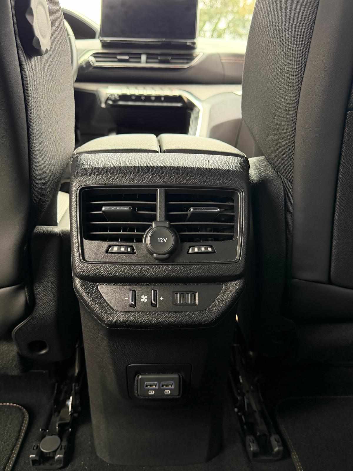 peugeot-5008-1-2-puretech-2023-gasolina-1199cc