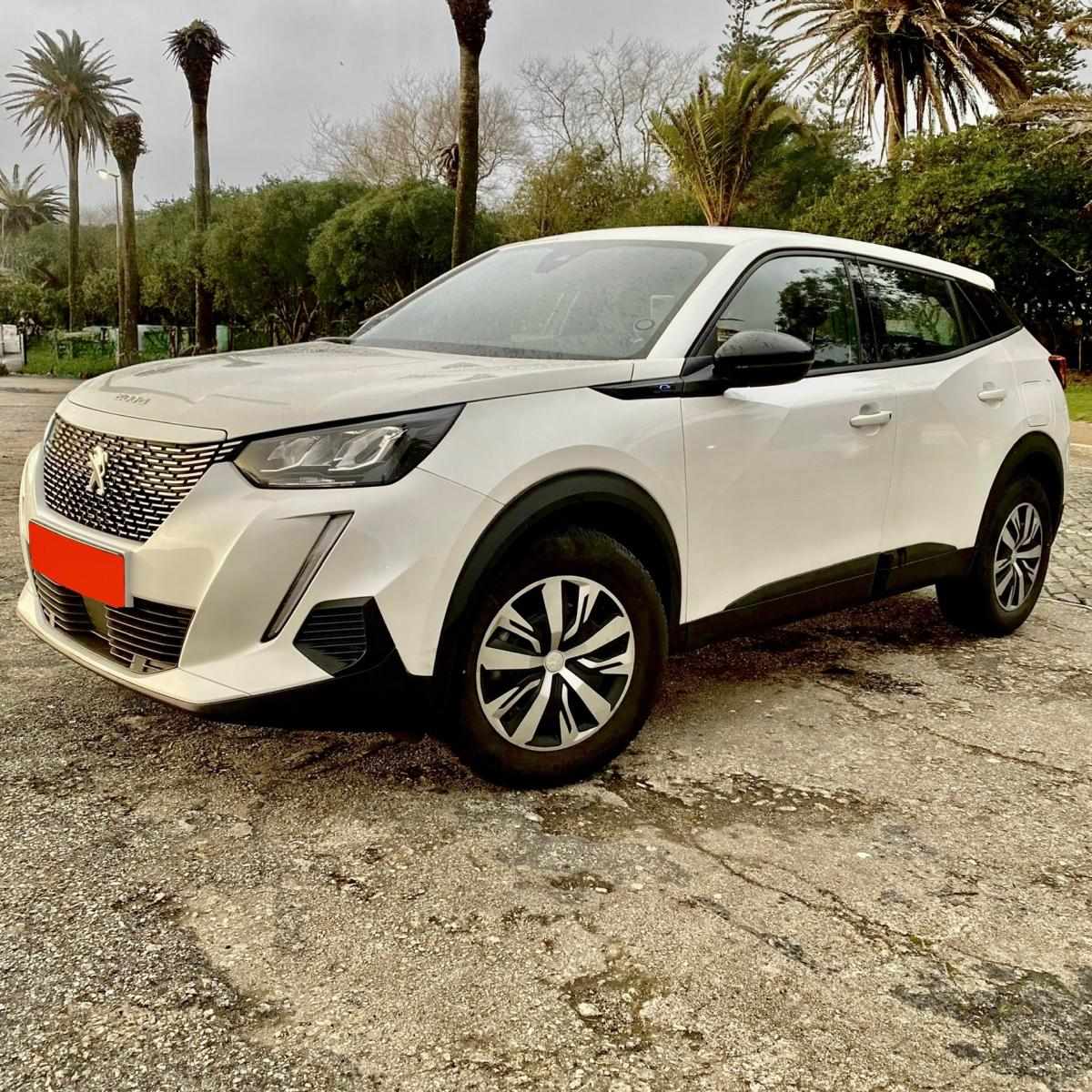 peugeot-e-2008-active-ev-50kwh-2023-eletrico