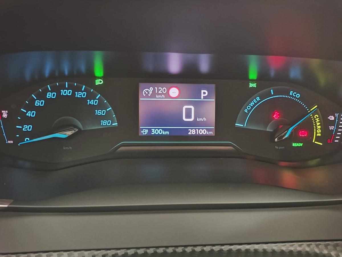peugeot-e-2008-active-ev-50kwh-2023-eletrico