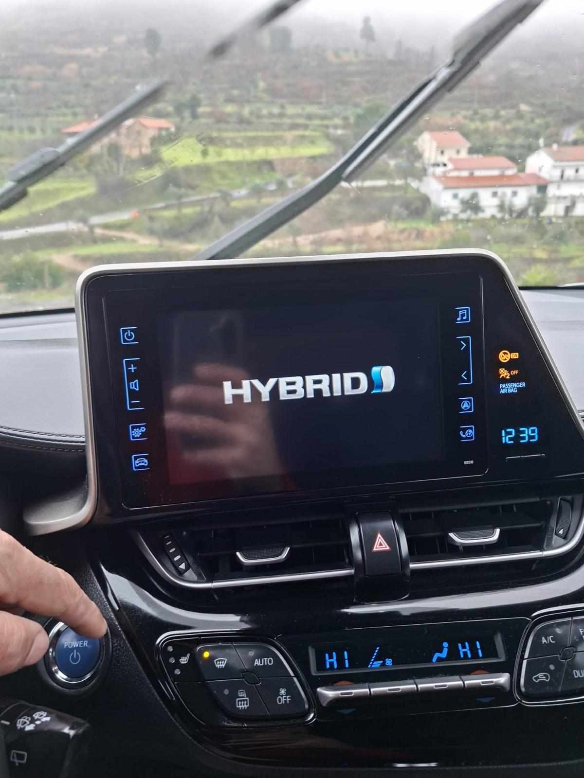 toyota-c-hr-hybrid-1-8-vvt-i-2019-gasolina-1798cc