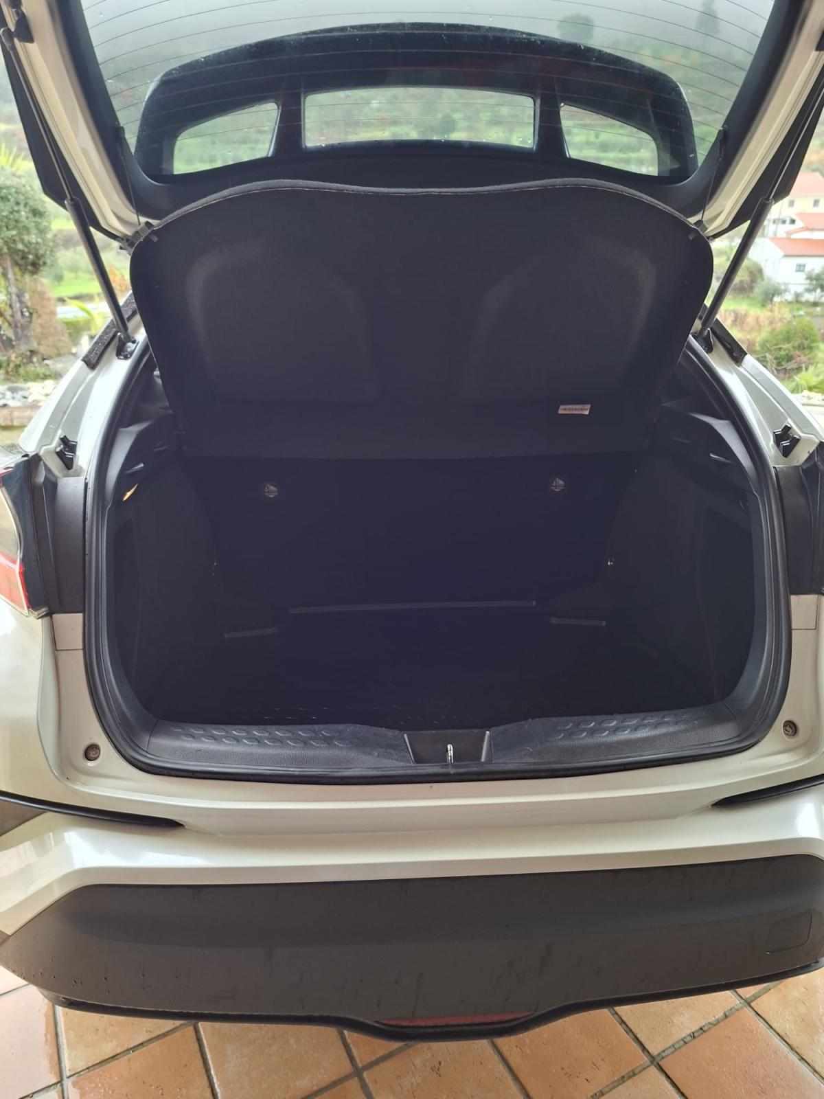 toyota-c-hr-hybrid-1-8-vvt-i-2019-gasolina-1798cc