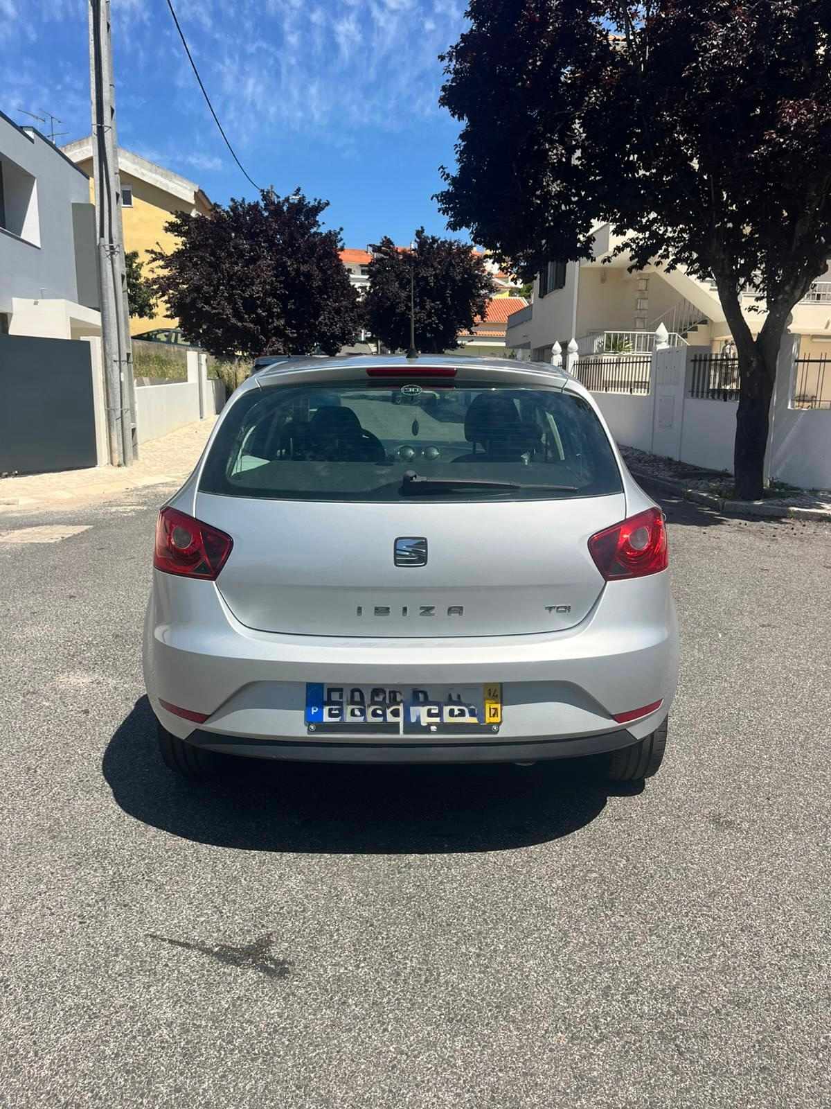 seat-ibiza-1-2-tdi-2014-diesel-1199cc