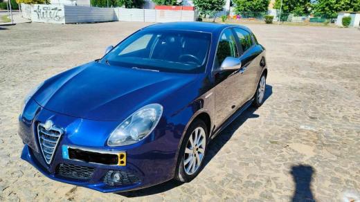 alfa-romeo-giulietta-1-6-jtdm-16v-2011-diesel-1598cc