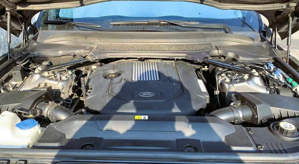 land-rover-range-rover-sport-3-0-sdv6-awd-2014-diesel-2993cc