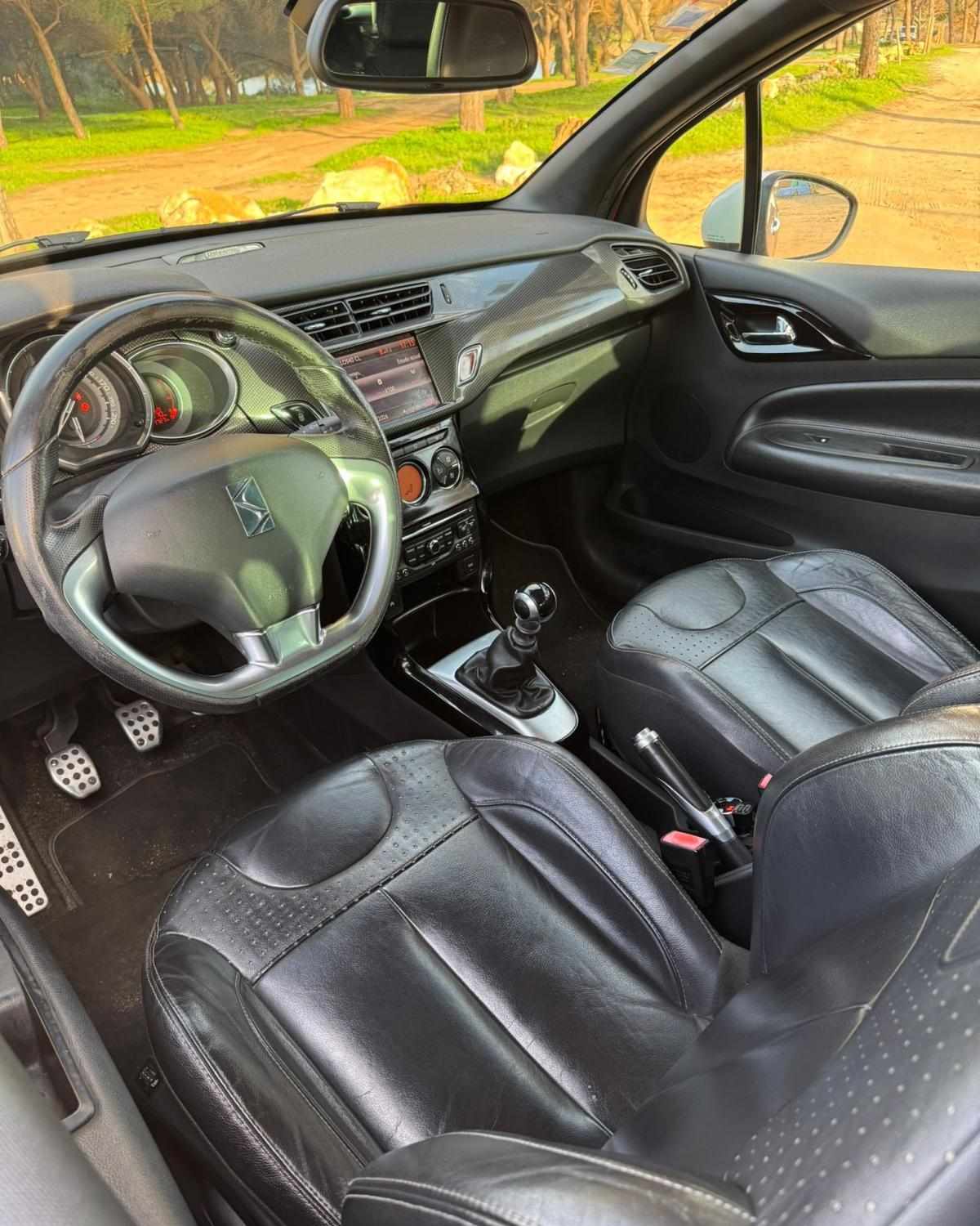 citroen-ds3-1-6-hdi-2011-diesel-1560cc