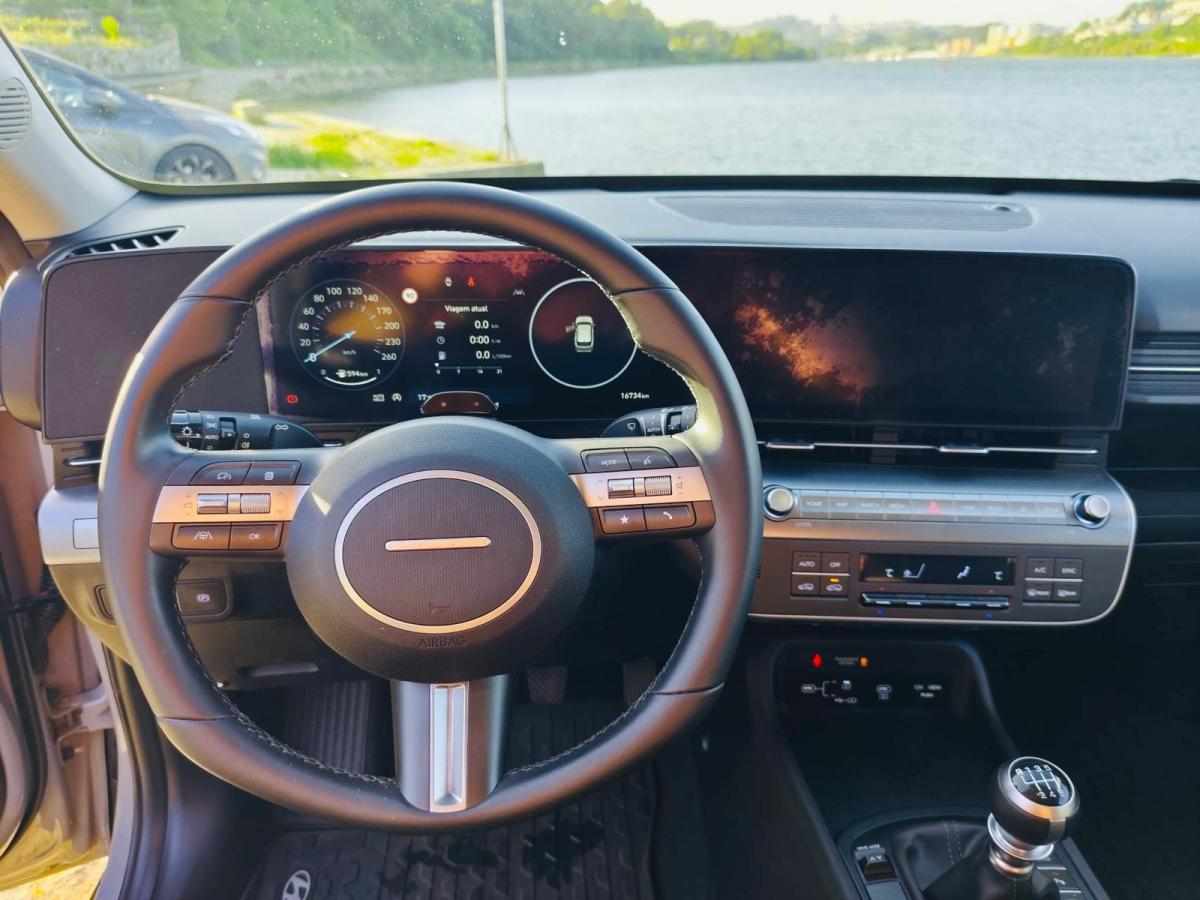 hyundai-kauai-1-0t-2024-gasolina-998cc