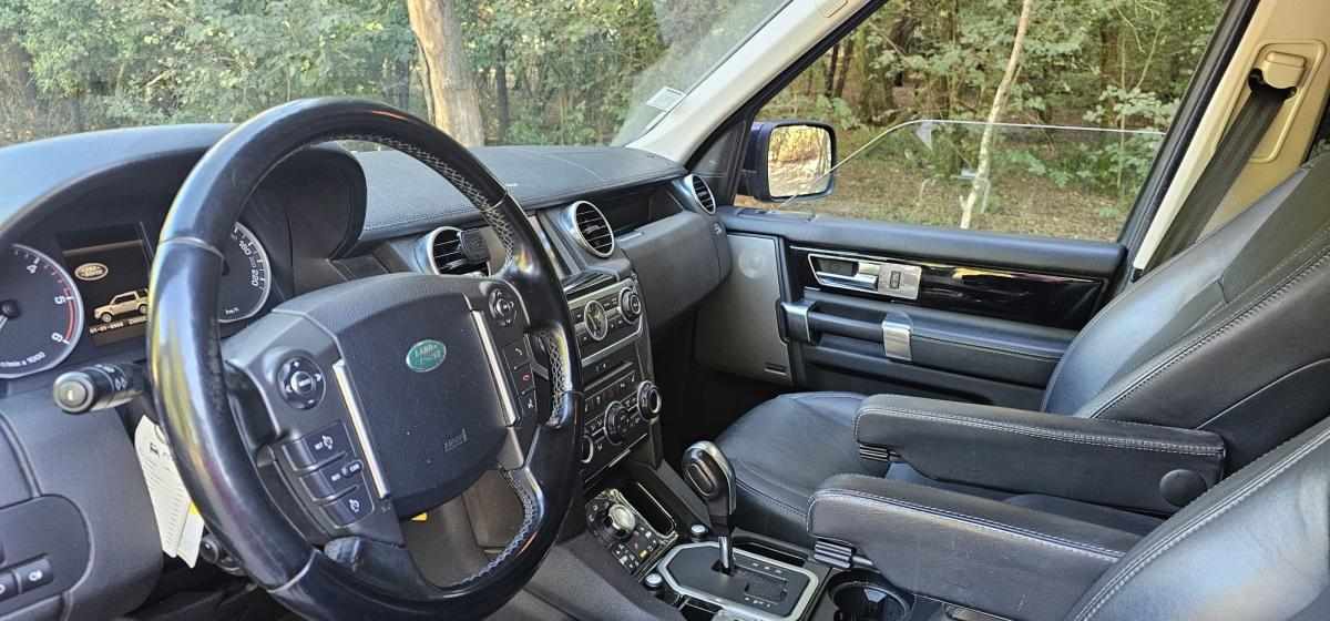 land-rover-discovery-3-0-sdv6-awd-2011-diesel-2993cc