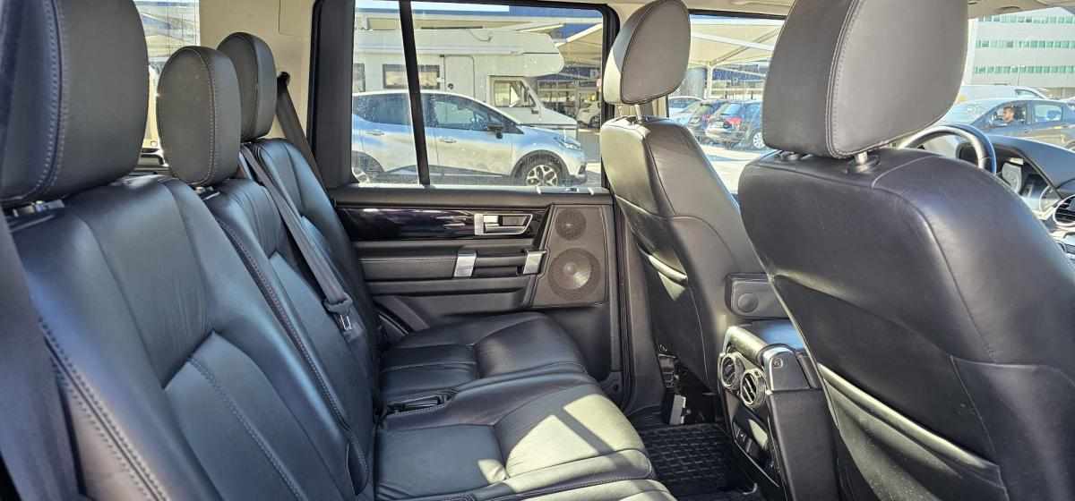 land-rover-discovery-3-0-sdv6-awd-2011-diesel-2993cc