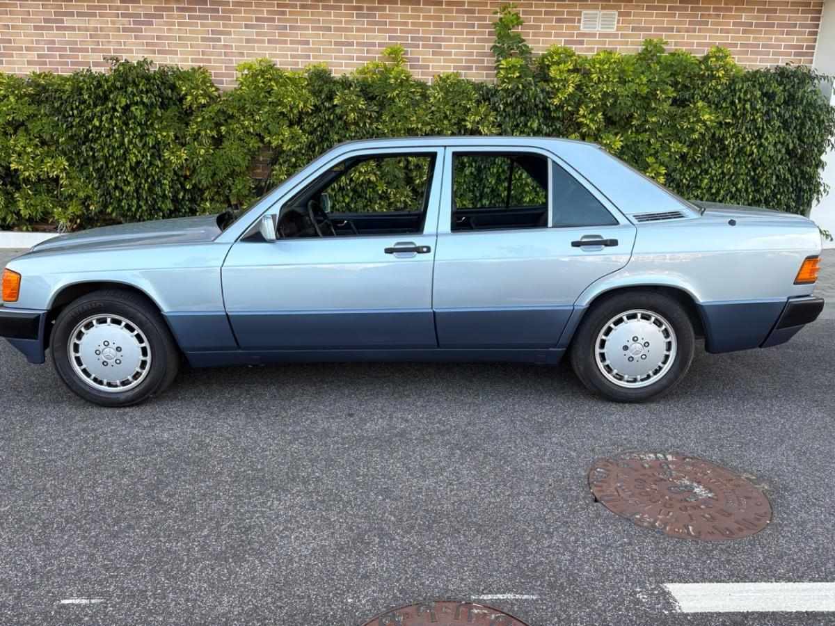 mercedes-benz-190-e-2-3-1990-gasolina-2299cc