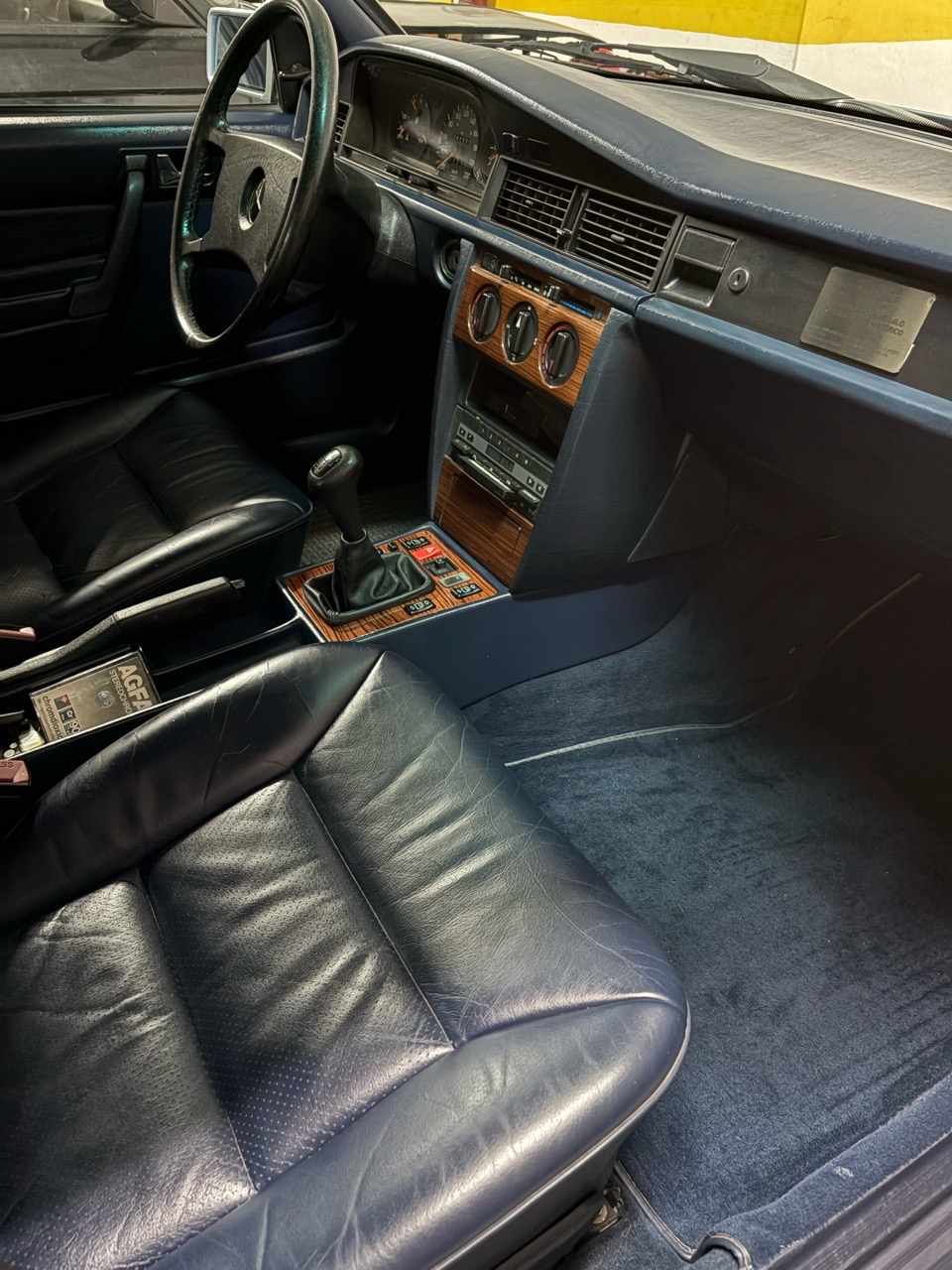 mercedes-benz-190-e-2-3-1990-gasolina-2299cc