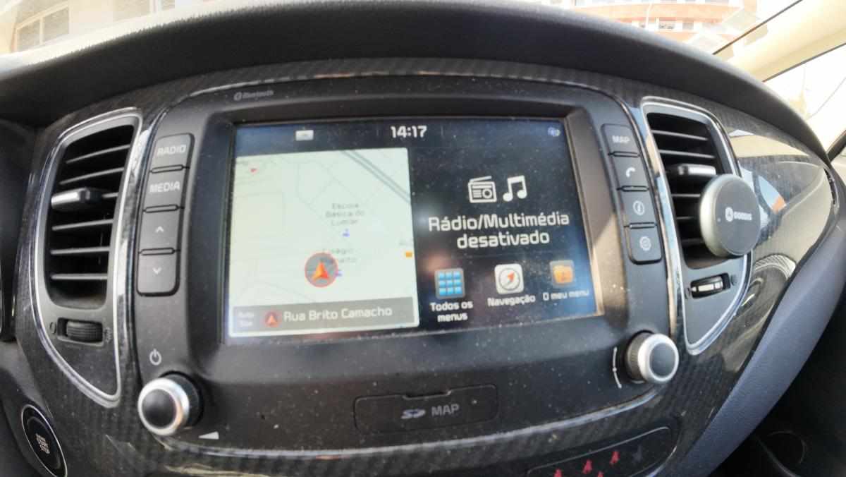 kia-carens-1-7-crdi-2018-diesel-1685cc