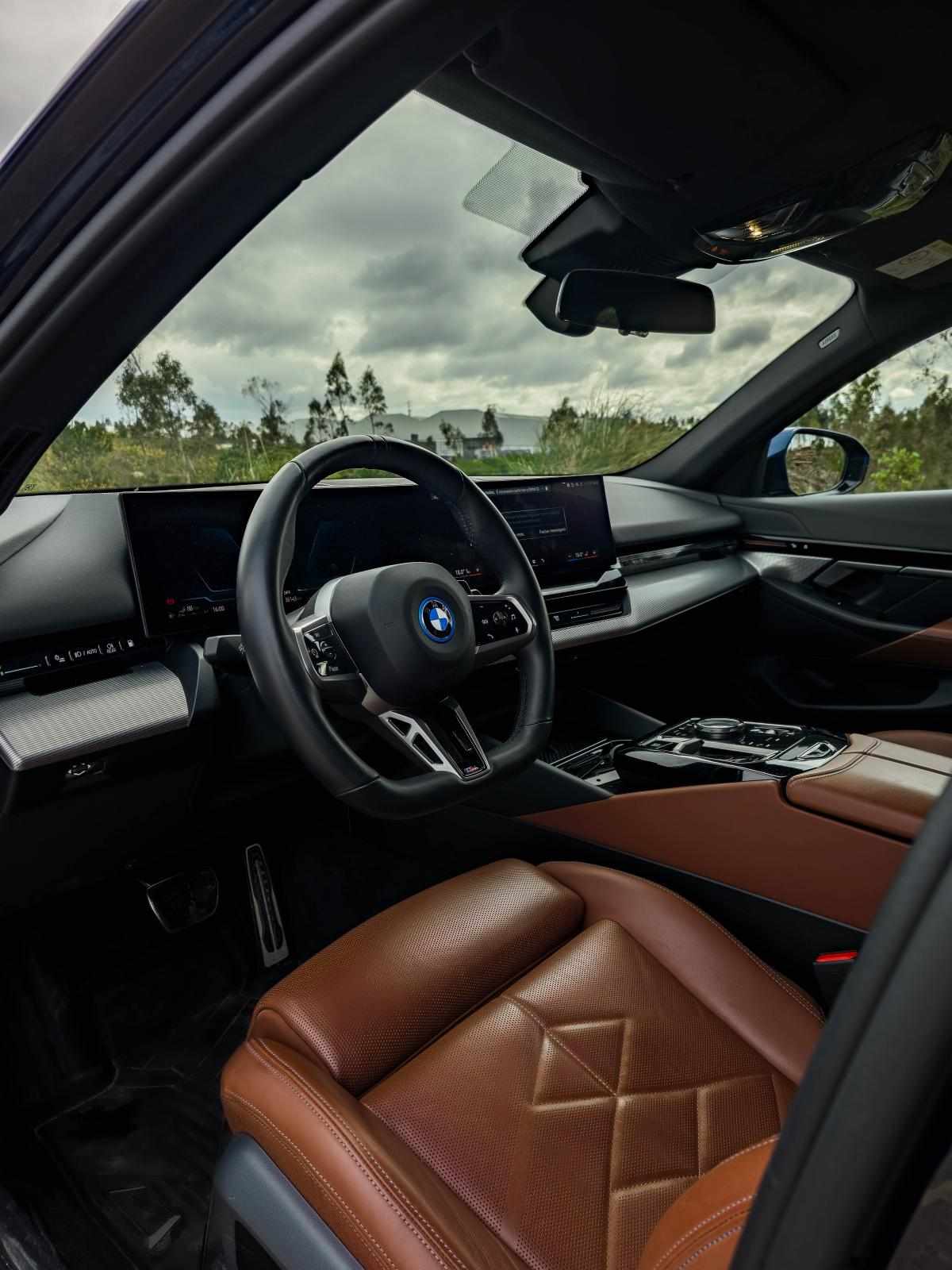 bmw-serie-5-530e-2024-gasolina-1998cc