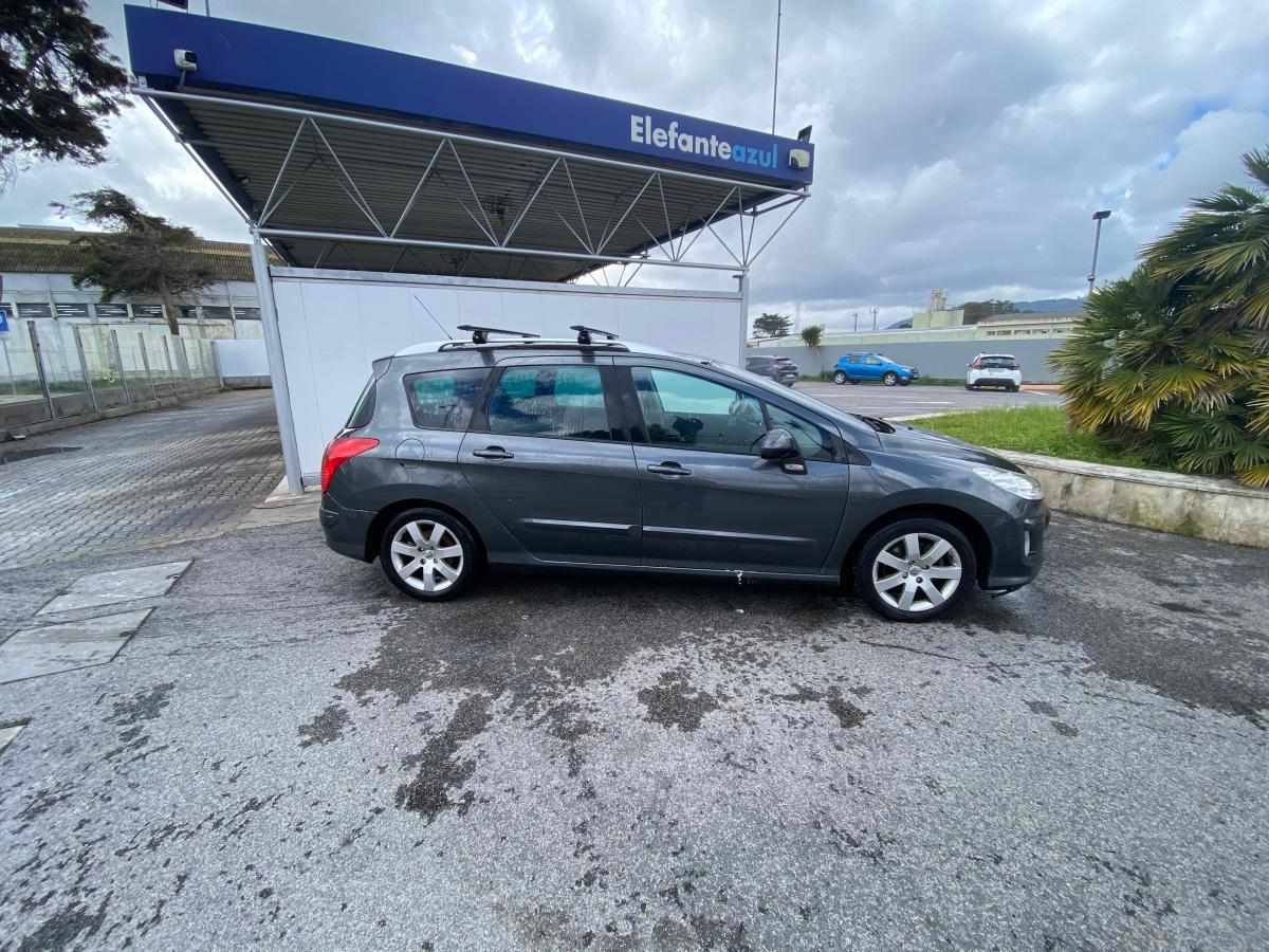peugeot-308-1-6-hdi-fap-2011-diesel-1560cc