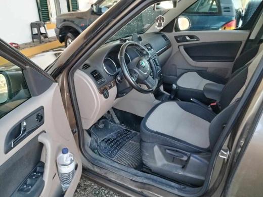 skoda-yeti-1-6-105cv-2011-diesel-1598cc