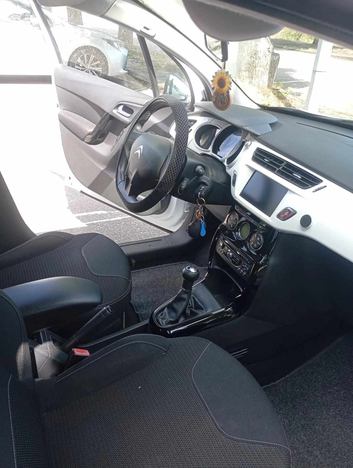 citroen-c3-1-2-82cv-2012-gasolina-1199cc