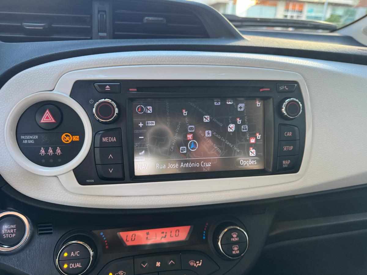 toyota-yaris-1-4-d-4d-2014-diesel-1364cc