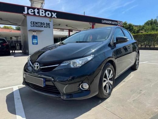 toyota-auris-1-4-d4d-2014-diesel-1364cc